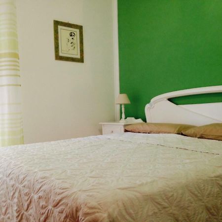 Bed and Breakfast Kia Ora Сан-Феліче-Чирчео Екстер'єр фото